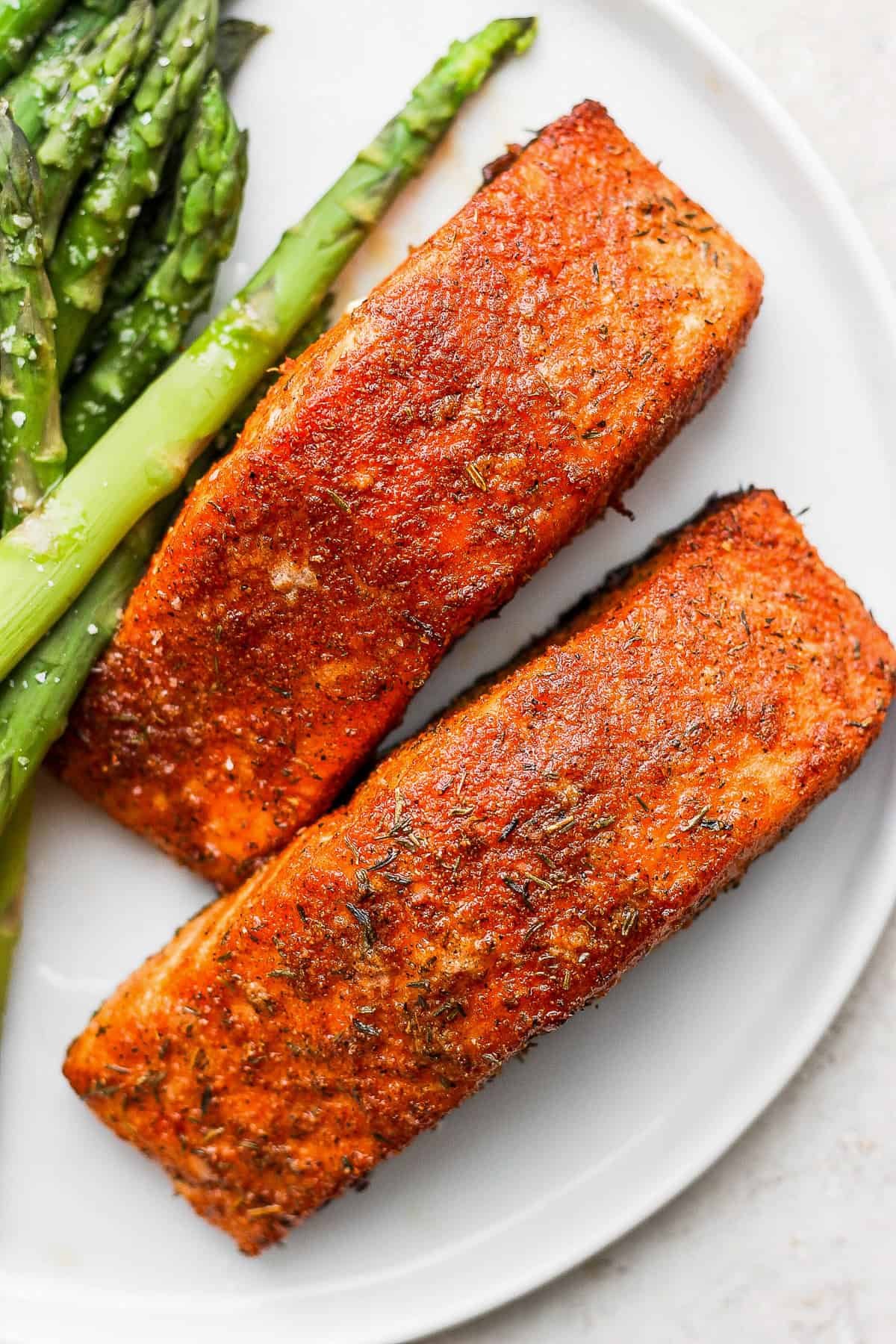 Here’s a concise version of the ​Air Fryer Salmon recipe for easy reference: